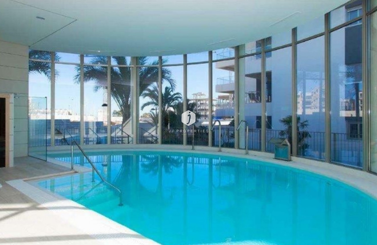 Z drugiej ręki - Mieszkanie w bloku -
Orihuela Costa - Costa Blanca