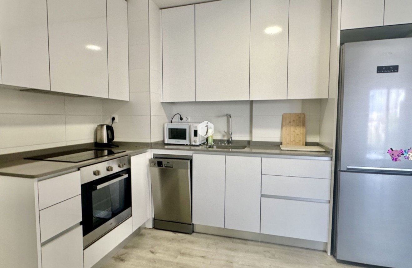 Z drugiej ręki - Mieszkanie w bloku -
Orihuela Costa - Costa Blanca