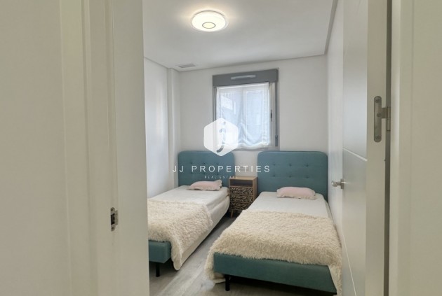 Z drugiej ręki - Mieszkanie w bloku -
Orihuela Costa - Costa Blanca