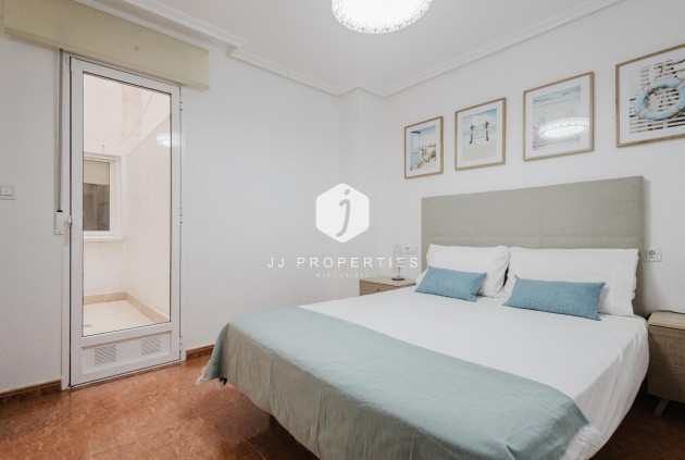 Aus zweiter Hand - Wohnung -
Torrevieja - Costa Blanca