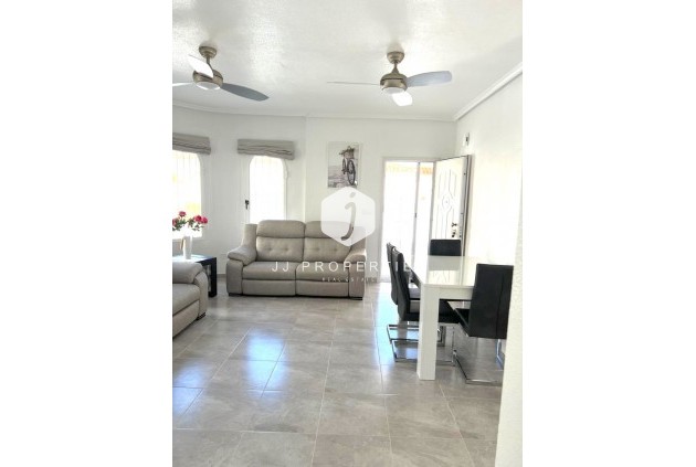 Tweedehands - Bungalow -
Algorfa - Inland