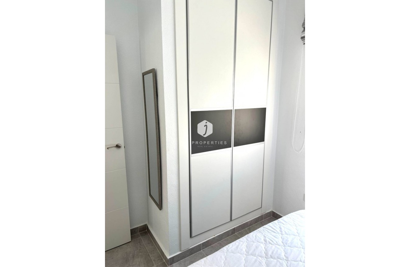 Tweedehands - Bungalow -
Algorfa - Inland