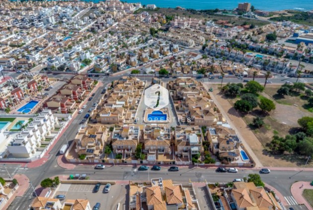 Segunda mano - Bungalow -
Torrevieja - Costa Blanca