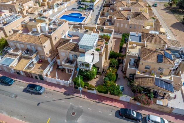 Segunda mano - Bungalow -
Torrevieja - Costa Blanca