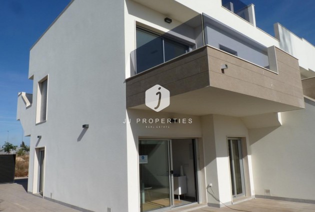 Obra nueva - Chalet -
Pilar de la Horadada