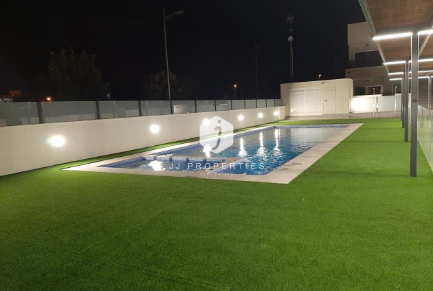 Obra nueva - Chalet -
Pilar de la Horadada