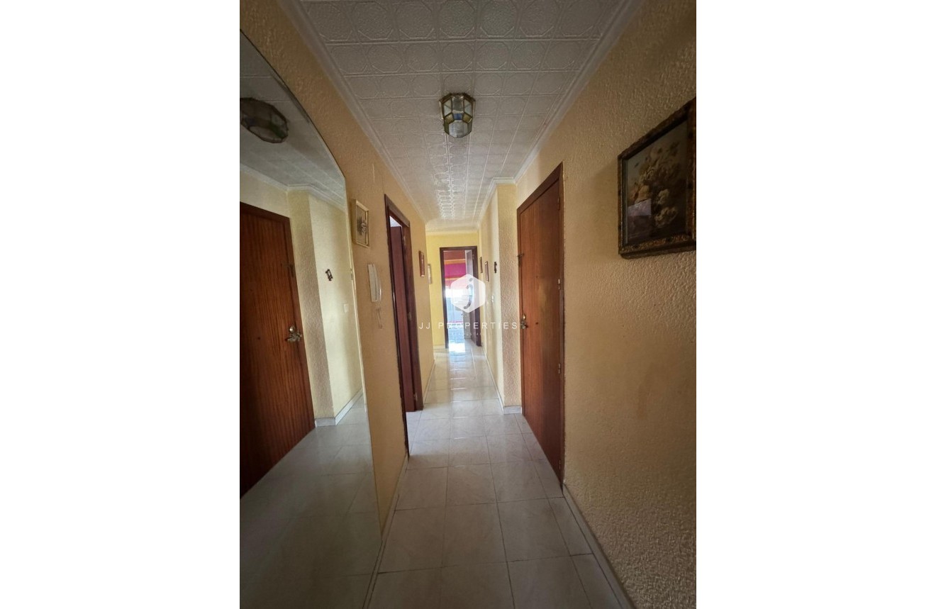 Segunda mano - Apartamento / piso -
Bigastro - Bigastro - Town