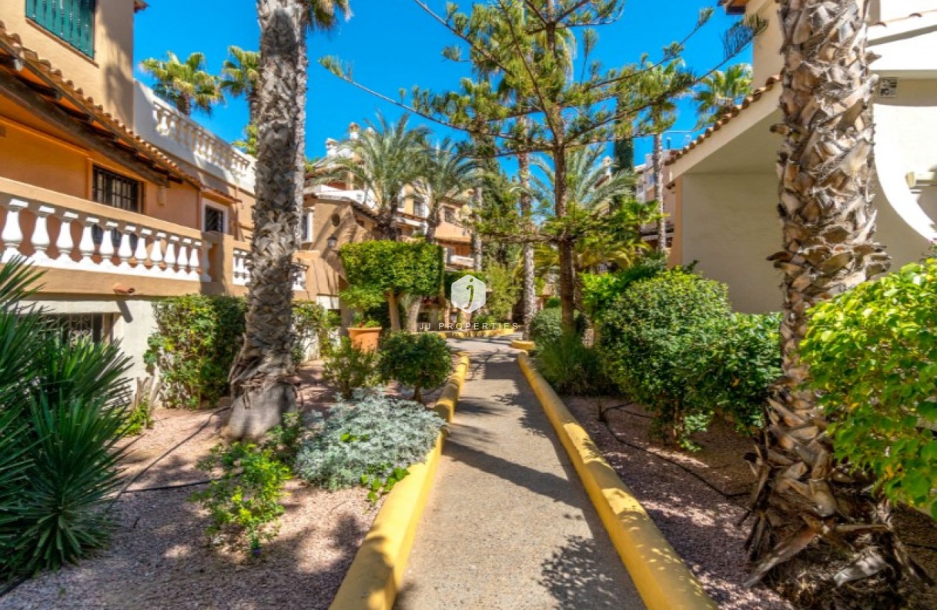 Segunda mano - Ático -
Torrevieja - Costa Blanca