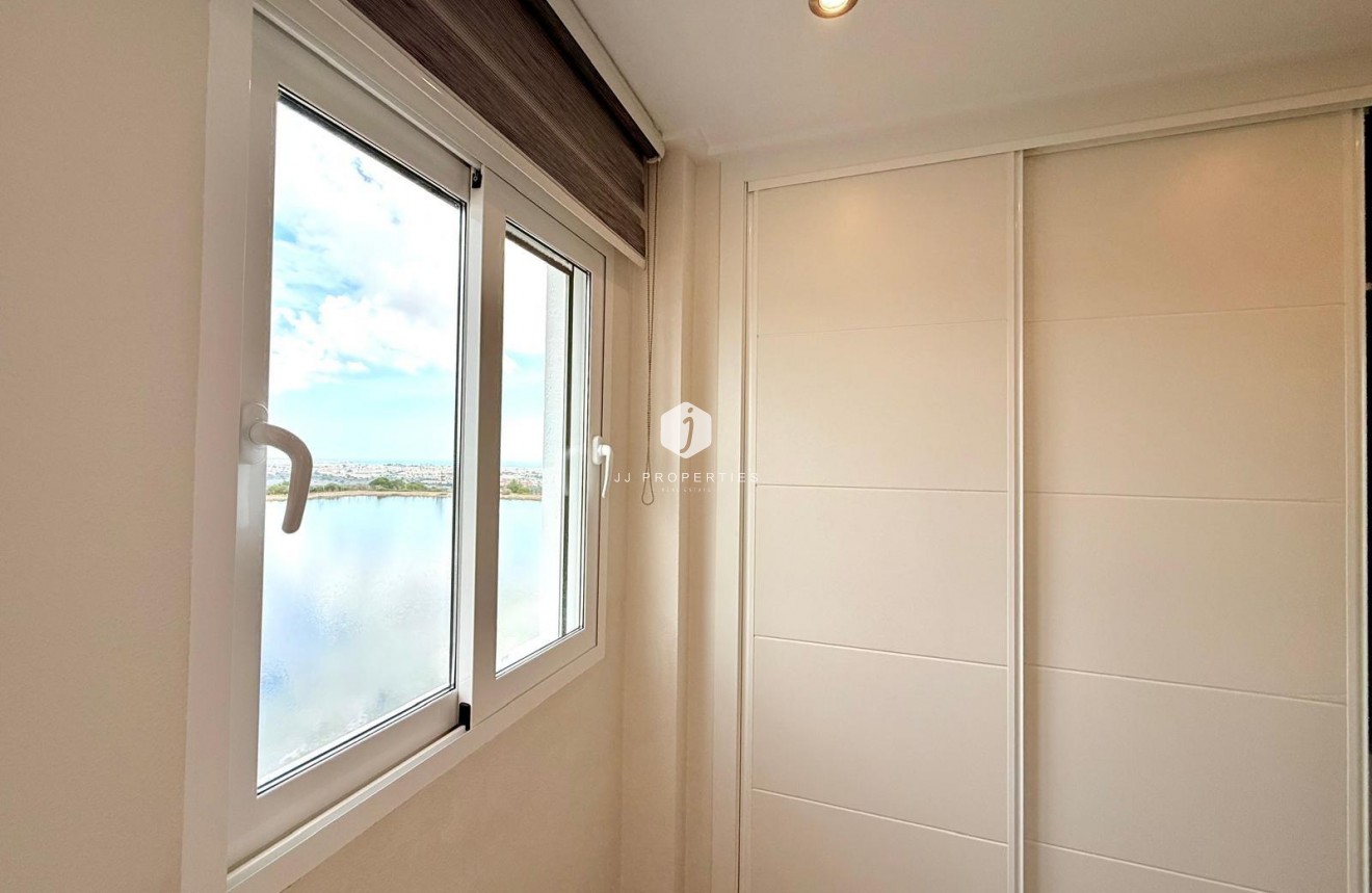 D'occasion - Appartement -
Orihuela Costa - Villamartín-las Filipinas