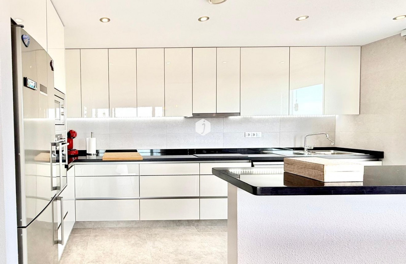 D'occasion - Appartement -
Orihuela Costa - Villamartín-las Filipinas