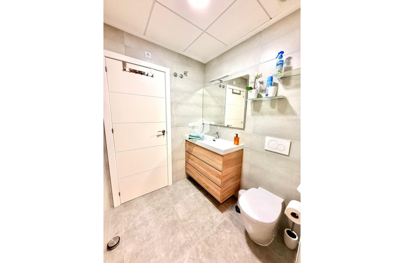 D'occasion - Appartement -
Orihuela Costa - Villamartín-las Filipinas