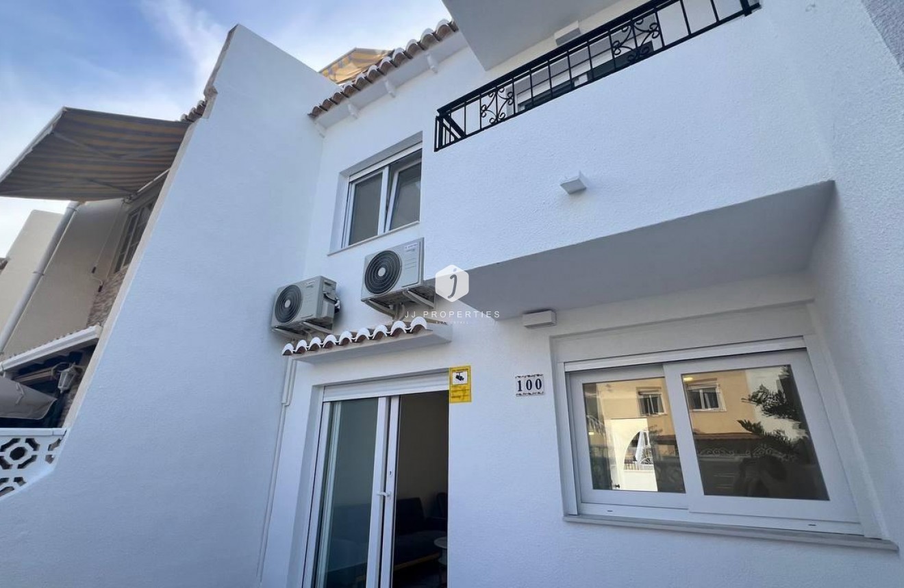 Segunda mano - Chalet -
Torrevieja - Los Balcones - Los Altos del Edén