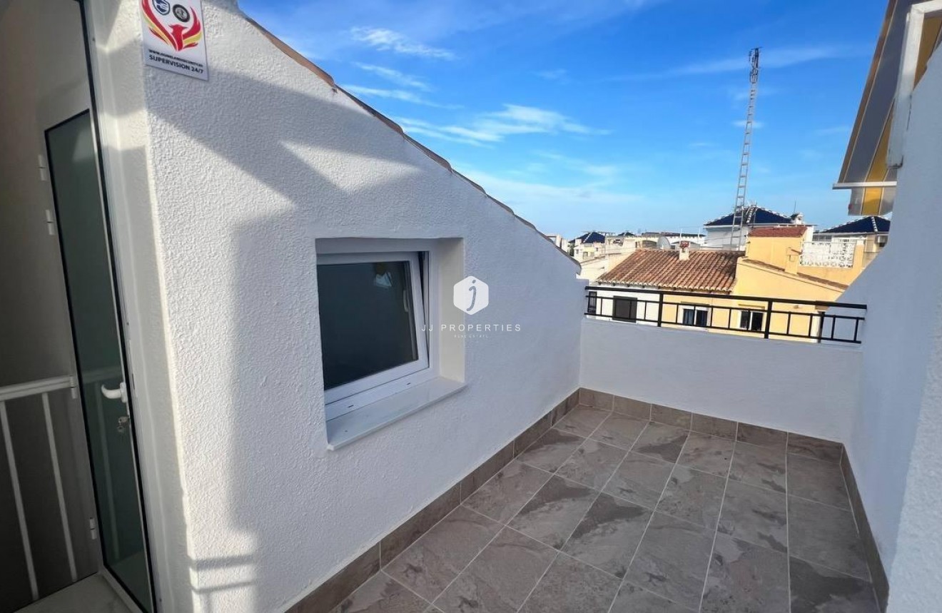 Segunda mano - Chalet -
Torrevieja - Los Balcones - Los Altos del Edén