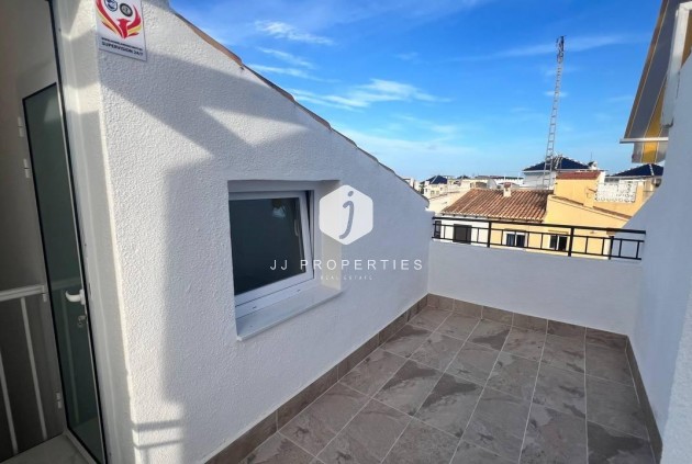 Segunda mano - Chalet -
Torrevieja - Los Balcones - Los Altos del Edén