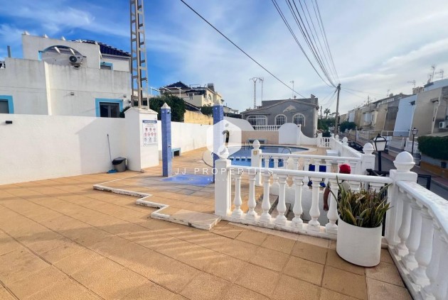 Segunda mano - Chalet -
Torrevieja - Los Balcones - Los Altos del Edén