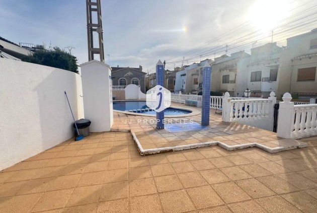 Segunda mano - Chalet -
Torrevieja - Los Balcones - Los Altos del Edén