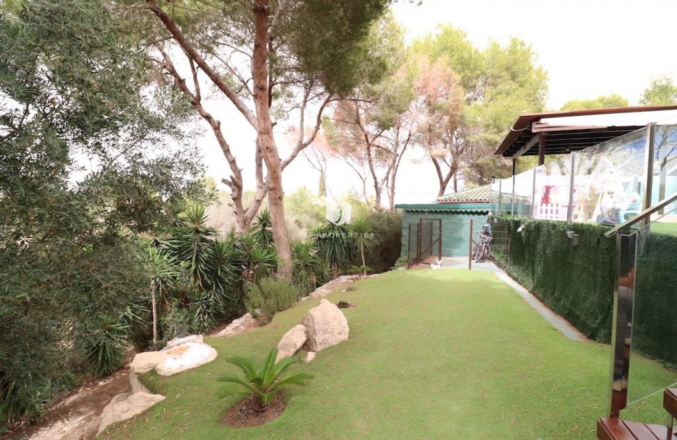 Segunda mano - Villa -
Orihuela Costa - Costa Blanca