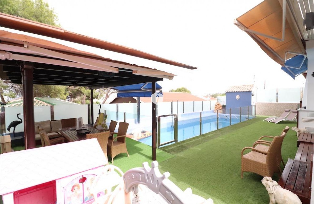 Segunda mano - Villa -
Orihuela Costa - Costa Blanca