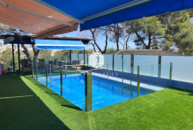 Segunda mano - Villa -
Orihuela Costa - Costa Blanca