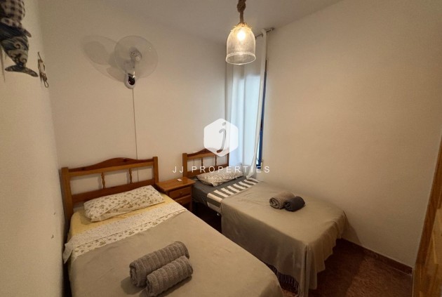 Segunda mano - Apartamento / piso -
Torrevieja - Playa de los Locos