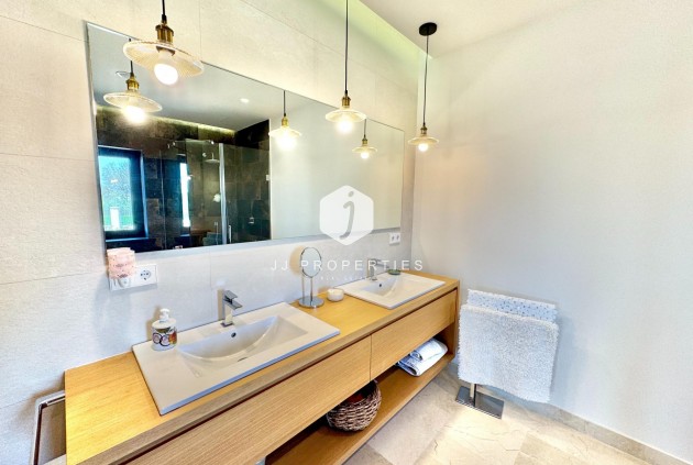 Segunda mano - Villa -
Dolores - Comunidad Valenciana