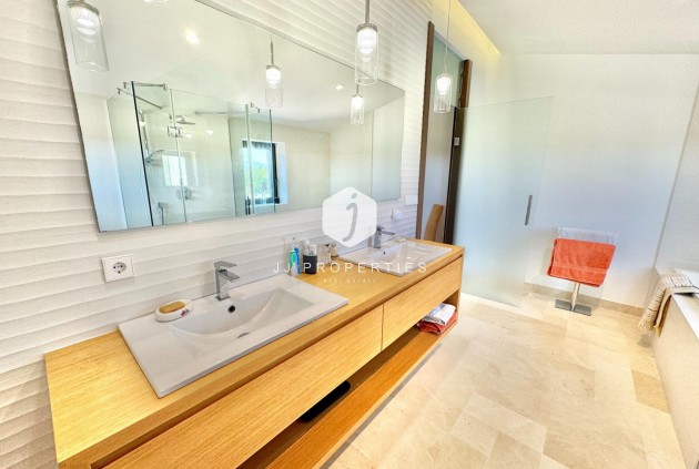 Segunda mano - Villa -
Dolores - Comunidad Valenciana