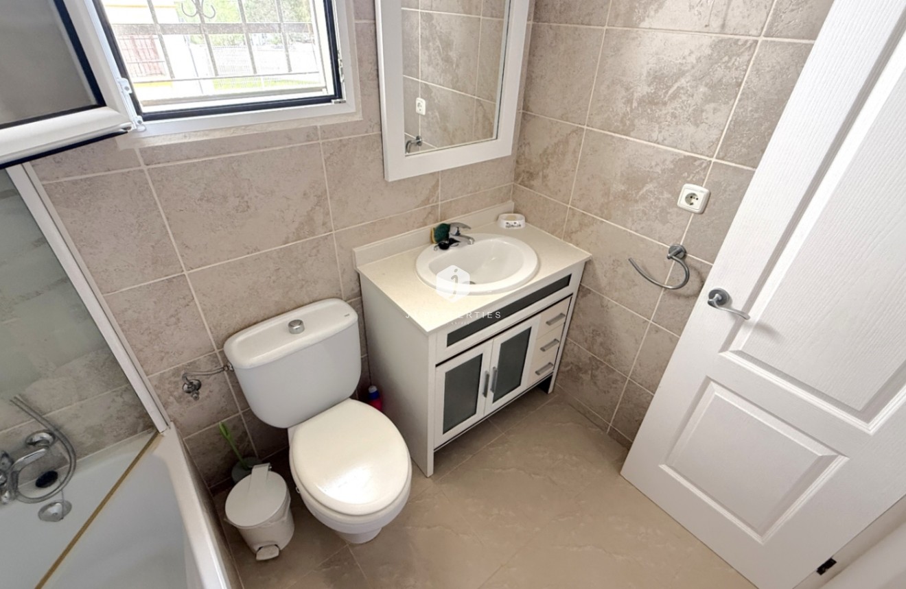 Segunda mano - Apartamento / piso -
San Miguel de Salinas - Inland