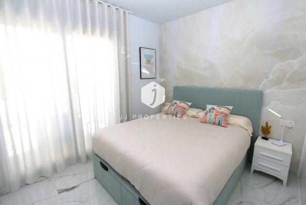 Tweedehands - Penthouse -
Los Altos - Costa Blanca