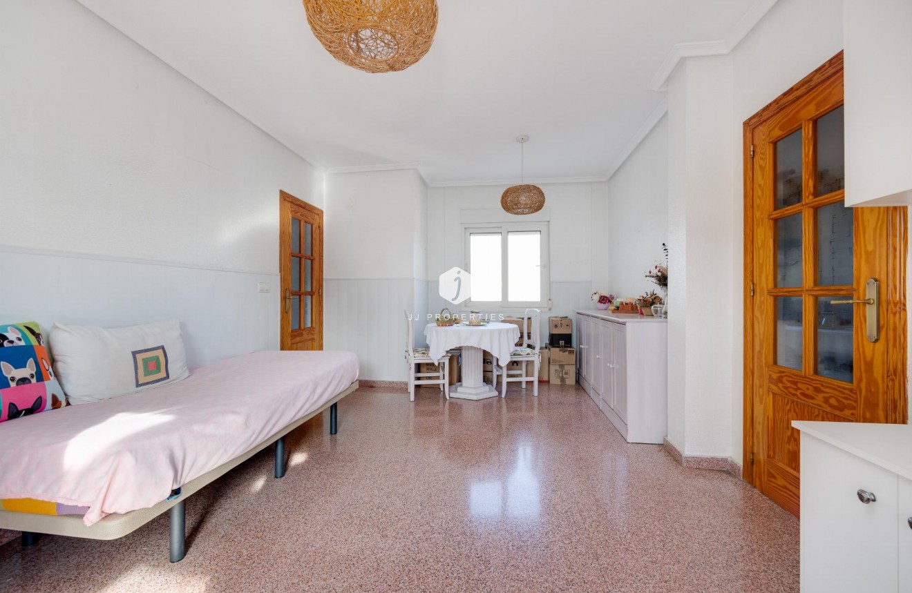 Segunda mano - Apartamento / piso -
Torrevieja - Costa Blanca