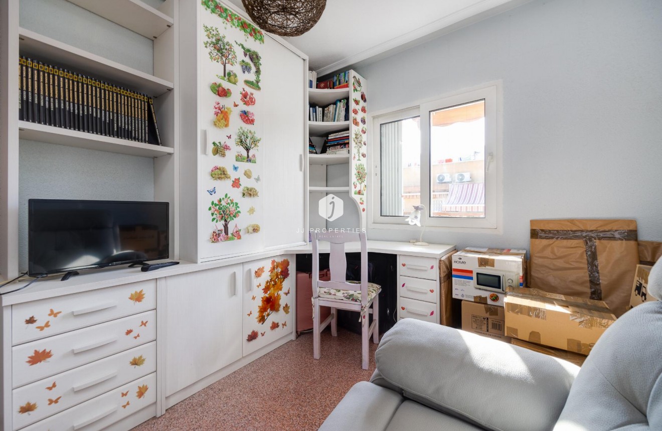 Segunda mano - Apartamento / piso -
Torrevieja - Costa Blanca