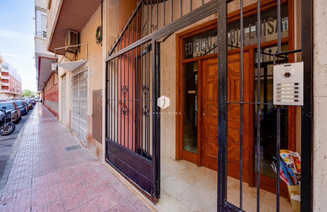 Segunda mano - Apartamento / piso -
Torrevieja - Costa Blanca