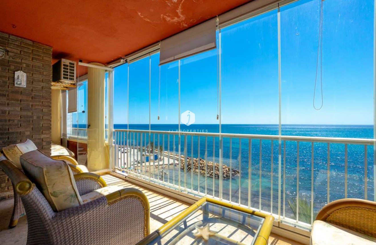 D'occasion - Appartement -
Torrevieja - Costa Blanca