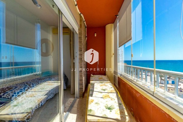 D'occasion - Appartement -
Torrevieja - Costa Blanca