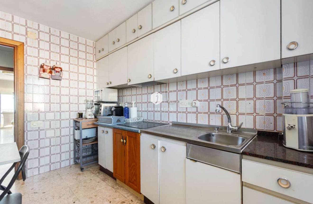 D'occasion - Appartement -
Torrevieja - Costa Blanca