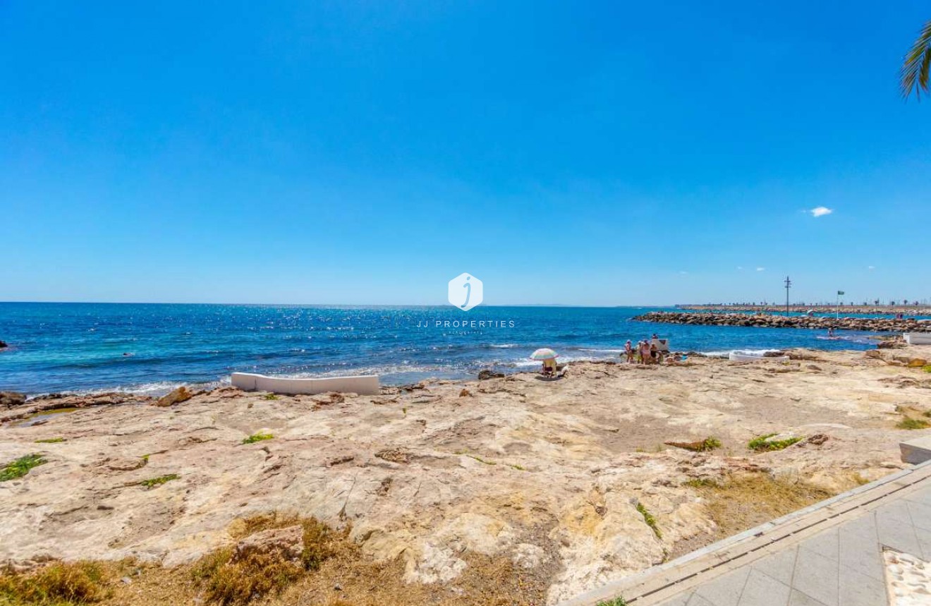 D'occasion - Appartement -
Torrevieja - Costa Blanca