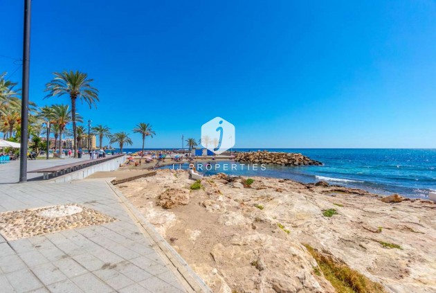 D'occasion - Appartement -
Torrevieja - Costa Blanca