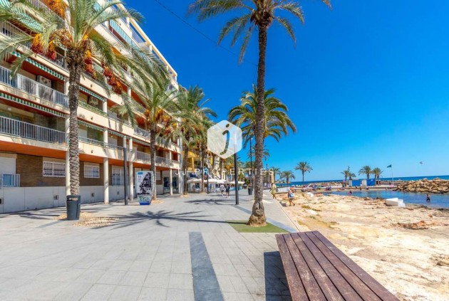 D'occasion - Appartement -
Torrevieja - Costa Blanca