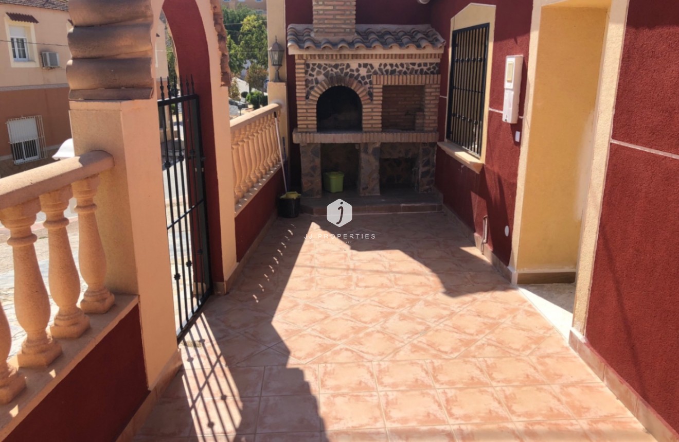 Segunda mano - Chalet -
San Miguel de Salinas - Inland