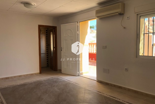 Segunda mano - Chalet -
San Miguel de Salinas - Inland