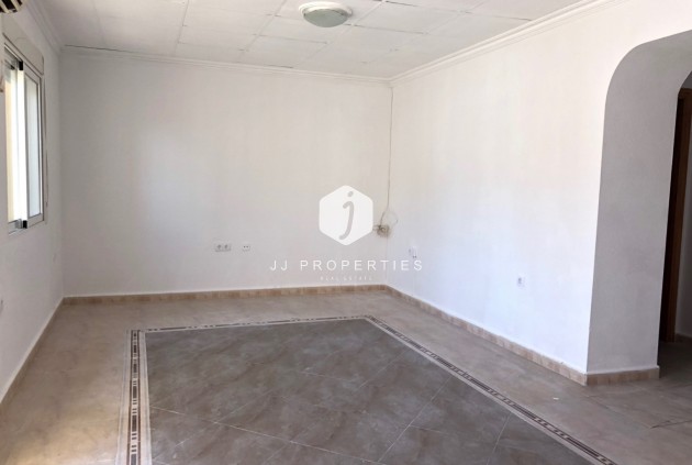 Segunda mano - Chalet -
San Miguel de Salinas - Inland