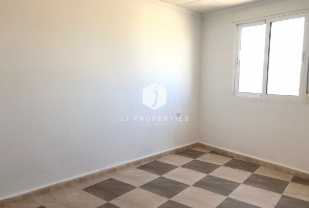 Segunda mano - Chalet -
San Miguel de Salinas - Inland