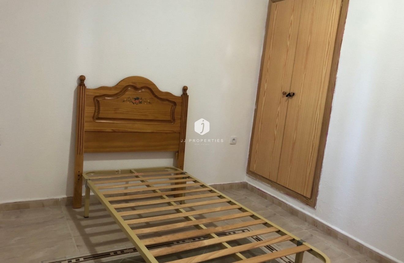 Segunda mano - Chalet -
San Miguel de Salinas - Inland