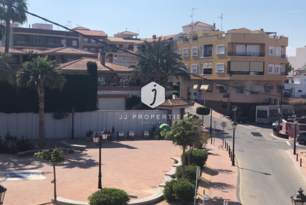 Segunda mano - Chalet -
San Miguel de Salinas - Inland