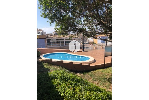 Segunda mano - Chalet -
San Miguel de Salinas - Inland