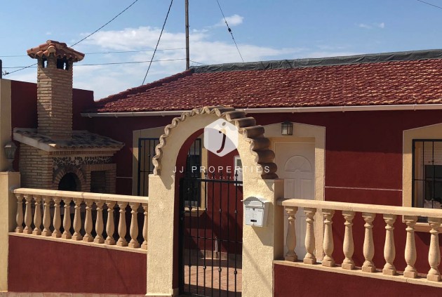 Segunda mano - Chalet -
San Miguel de Salinas - Inland