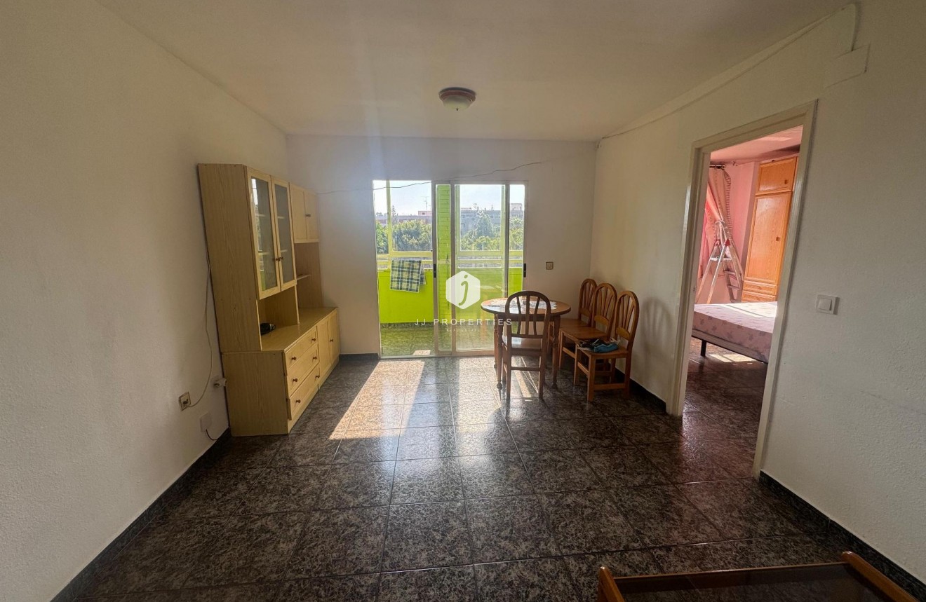 D'occasion - Appartement -
Torrevieja - Costa Blanca