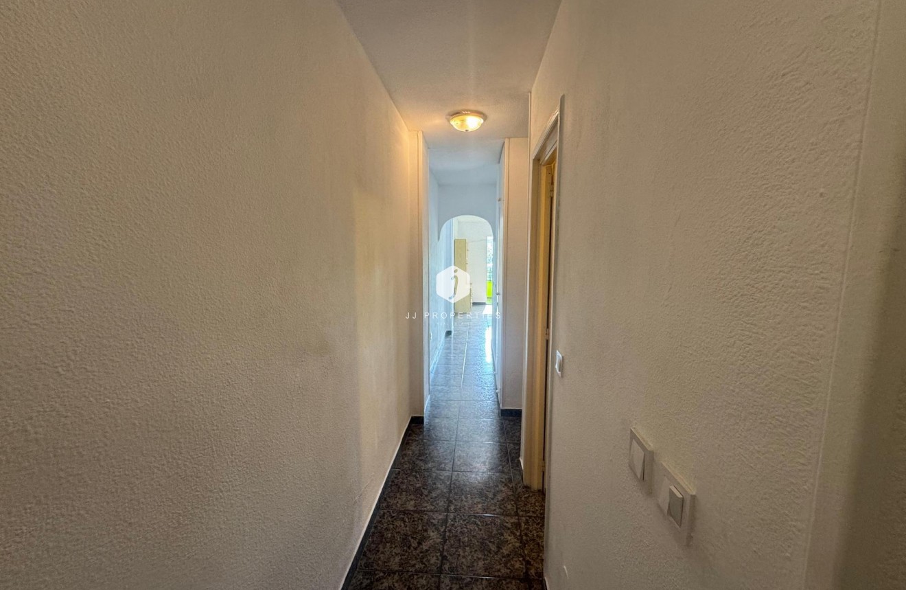 D'occasion - Appartement -
Torrevieja - Costa Blanca