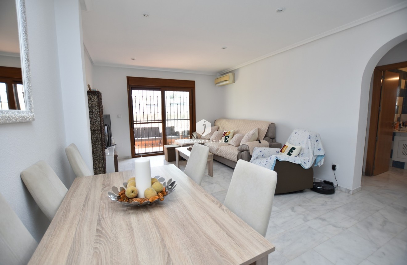 Segunda mano - Chalet -
Algorfa - Inland