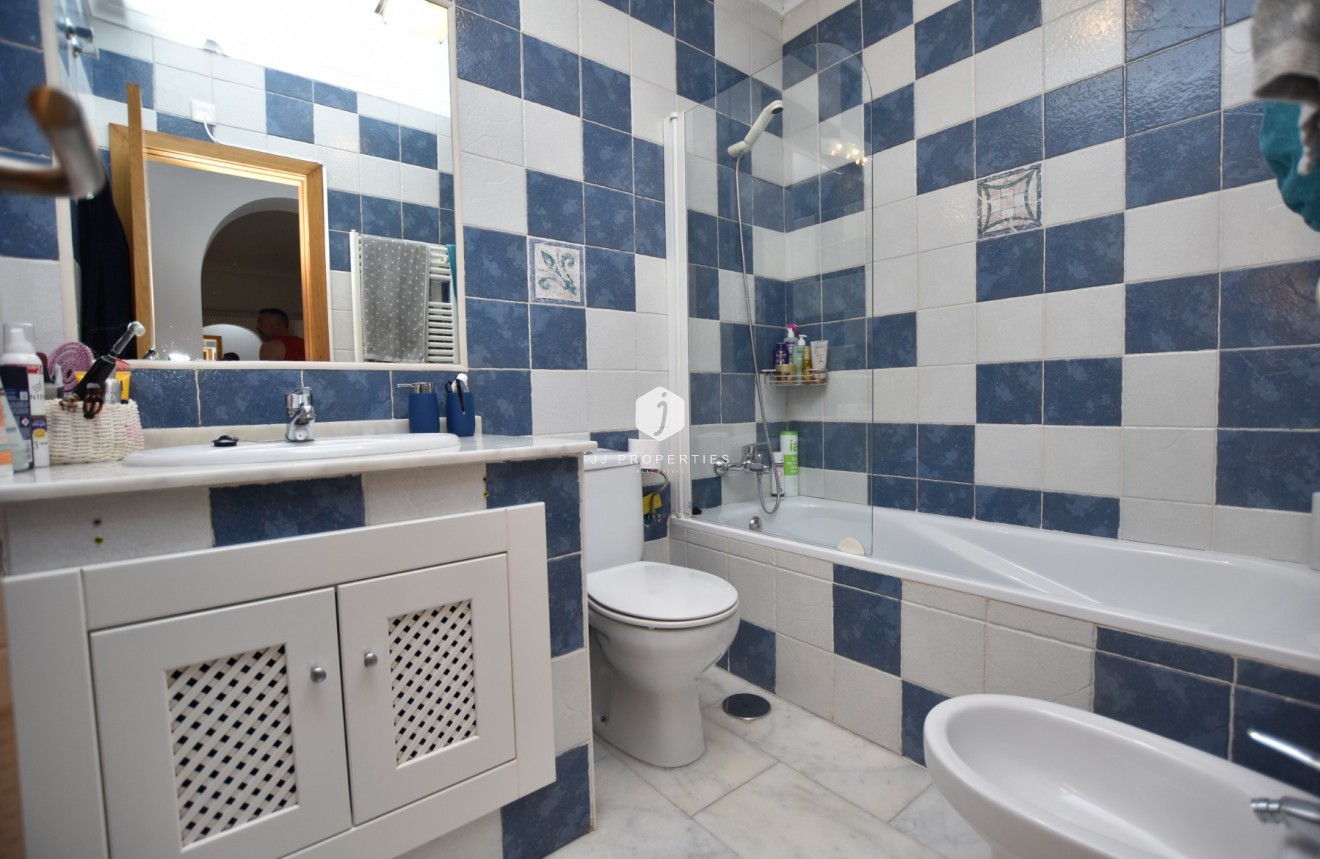 Segunda mano - Chalet -
Algorfa - Inland