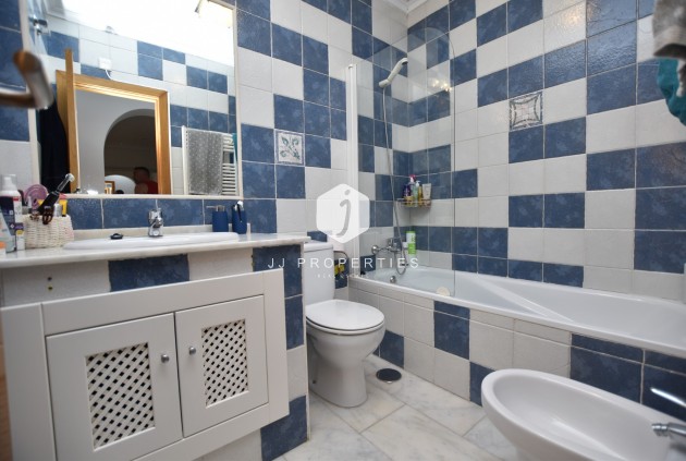 Segunda mano - Chalet -
Algorfa - Inland